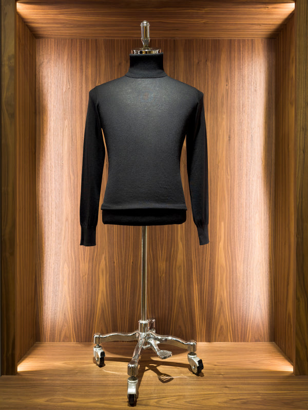 Men’s Fine Gauge Spun Cashmere Roll Neck